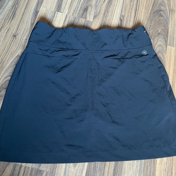 Cloudvel Skorts (new) - Picture 1 of 3